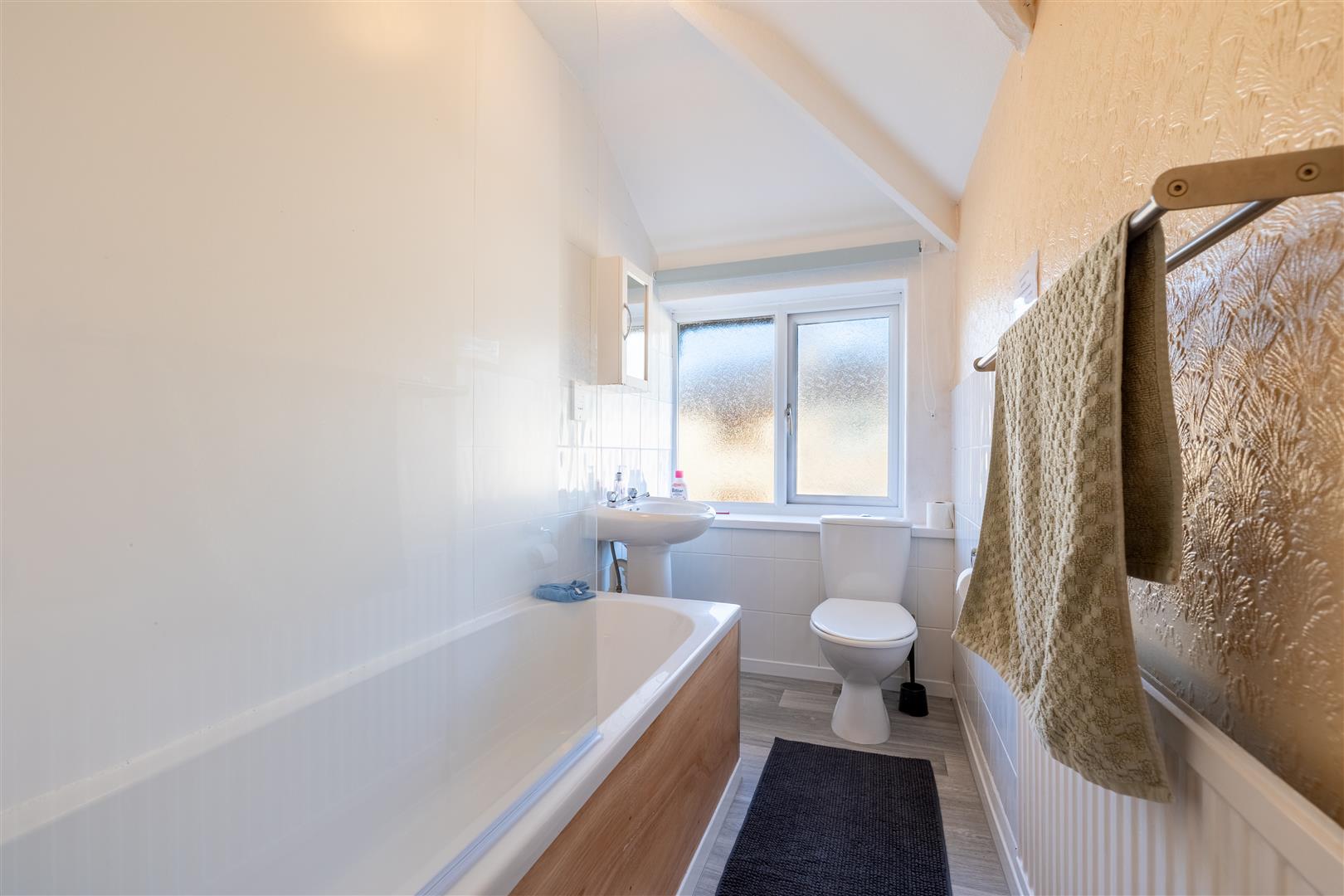 16 Kenilworth Place, Lancaster, LA1 4HE